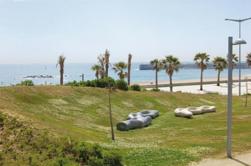 Sant Adria Beach Apartment Wi-Fi Parking Free Сант Адриа де Бесос Екстериор снимка